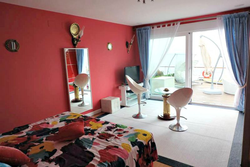 Villa for sale in Mijas