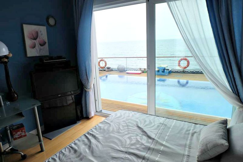 Villa for sale in Mijas