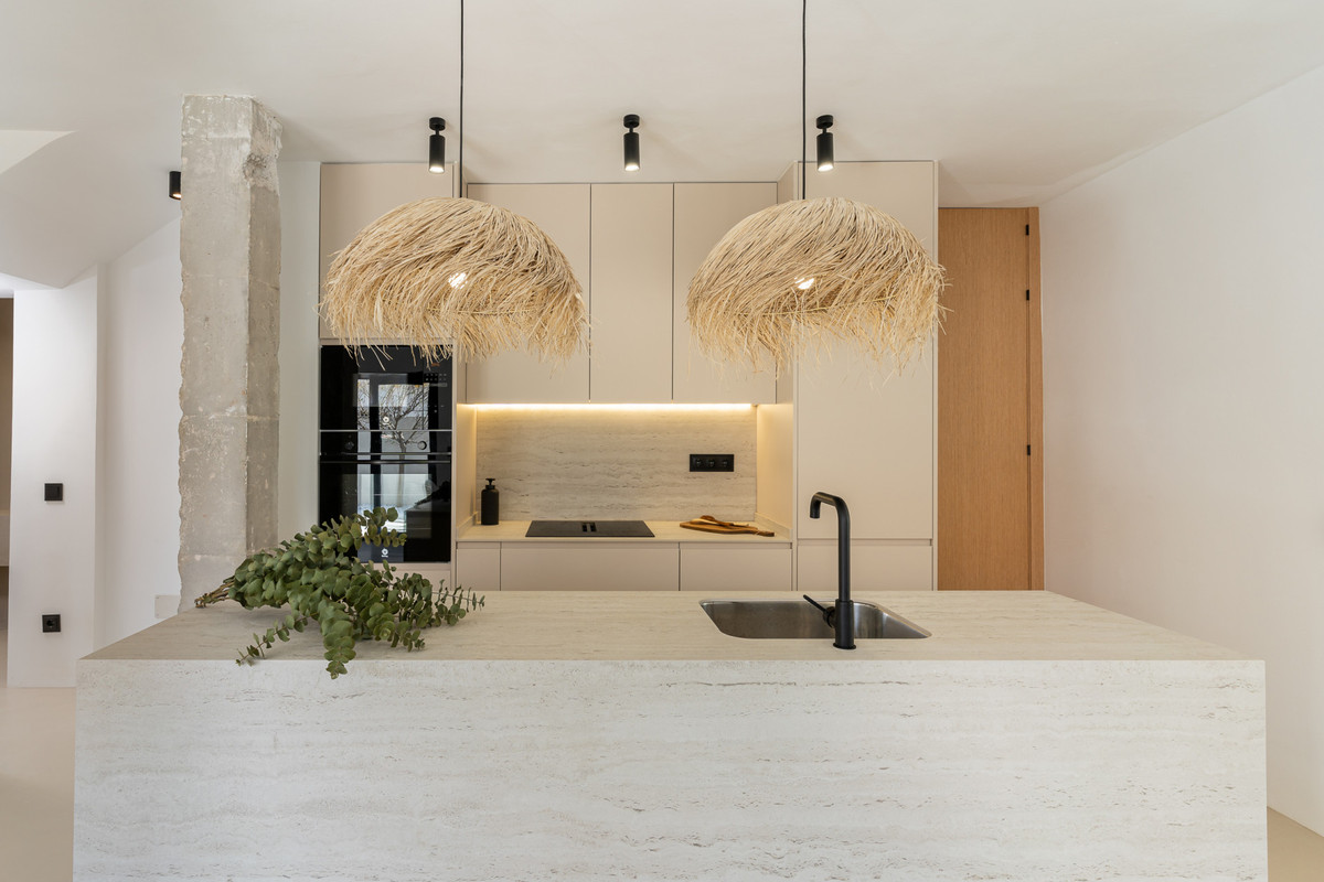 Villa for sale in Torremolinos