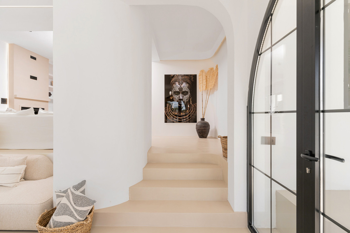 Villa for sale in Torremolinos