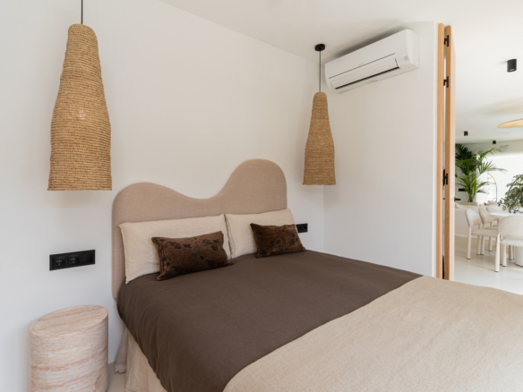 Villa for sale in Torremolinos