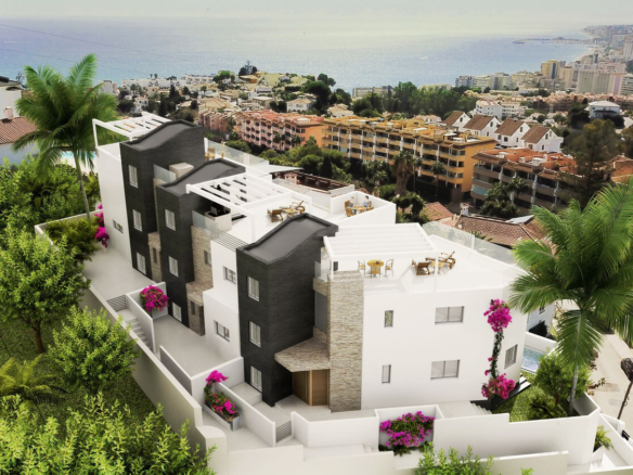 New Semi-Detached House for sale in Fuengirola