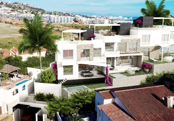 New Semi-Detached House for sale in Fuengirola