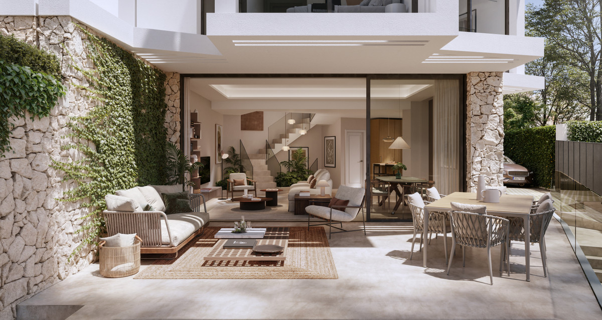 New Semi-Detached House for sale in Málaga