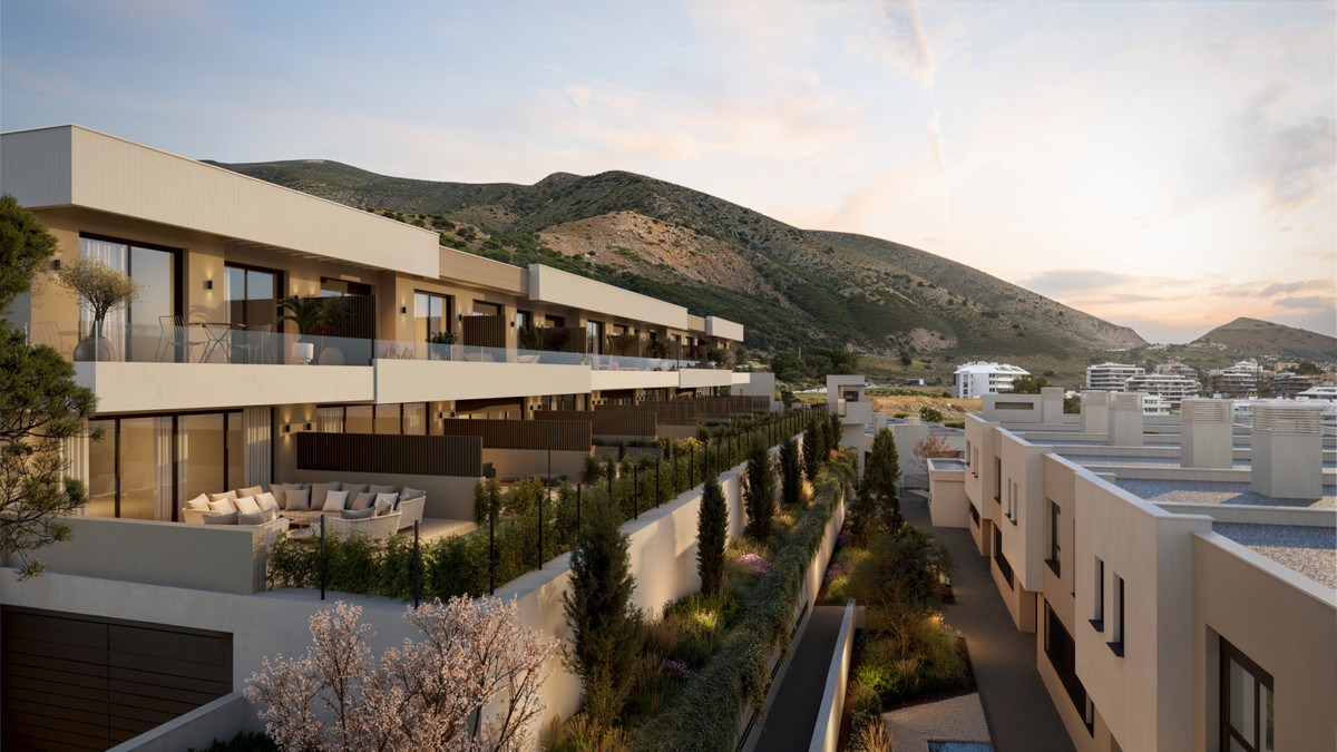 New Townhouse for sale in Fuengirola