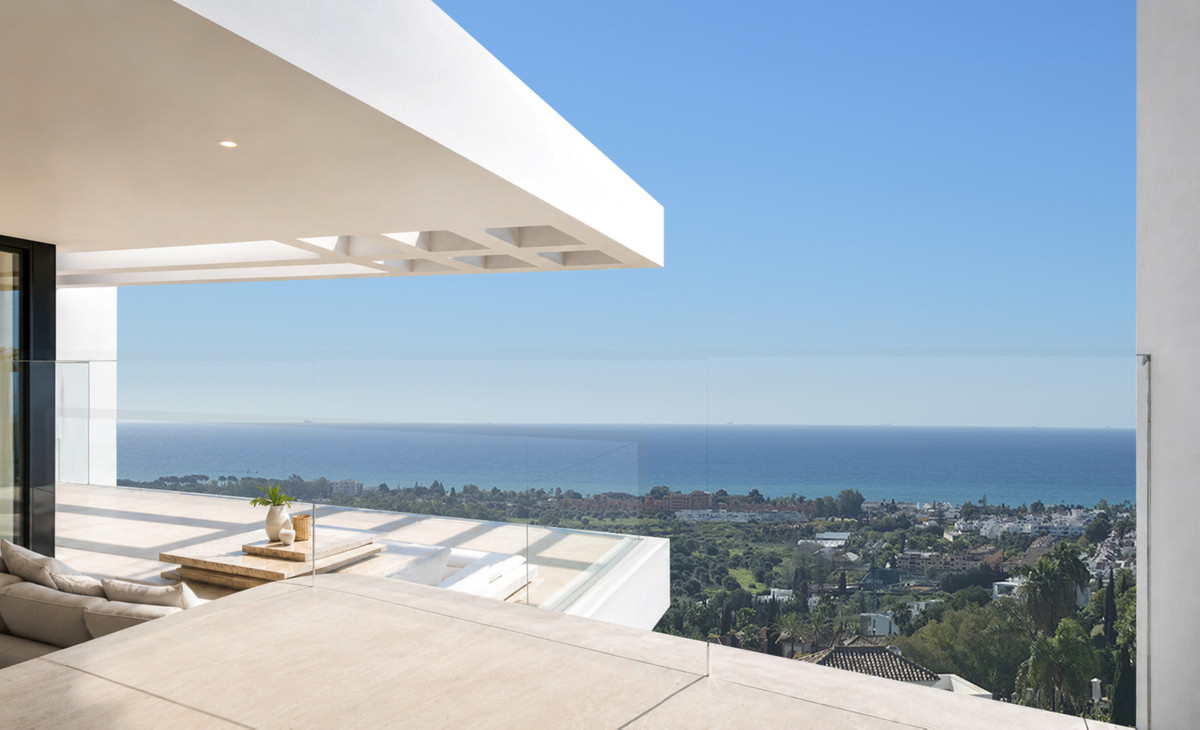 New Villa for sale in Benahavís