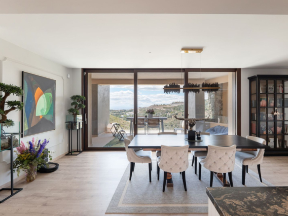 Apartment for sale in Benahavís