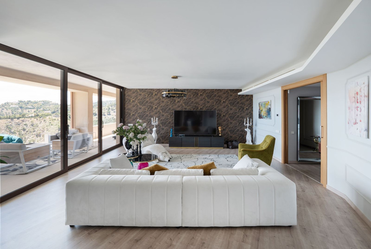 Apartment for sale in Benahavís