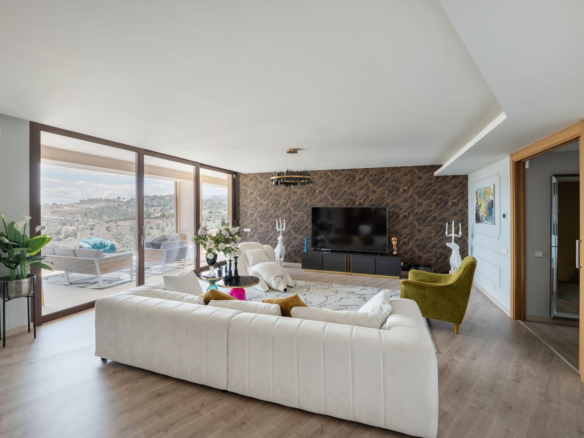 Apartment for sale in Benahavís