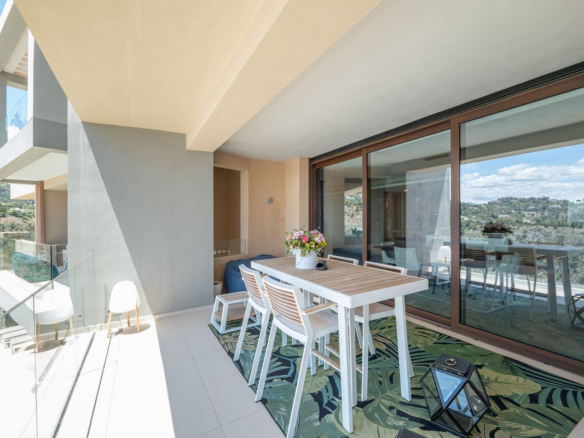 Apartment for sale in Benahavís