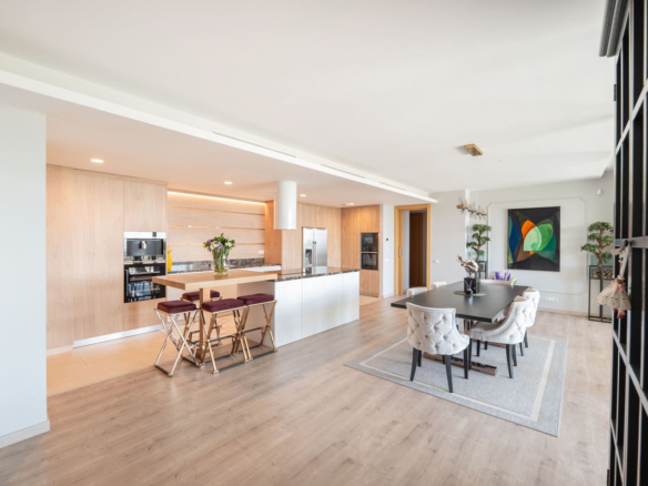 Apartment for sale in Benahavís