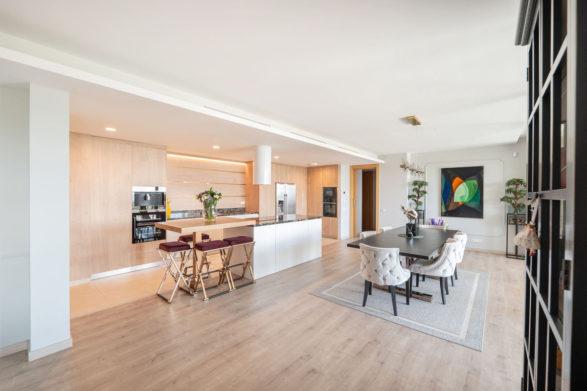 Apartment for sale in Benahavís