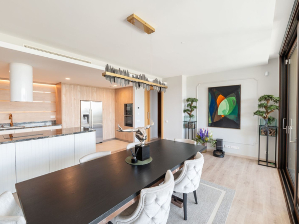 Apartment for sale in Benahavís