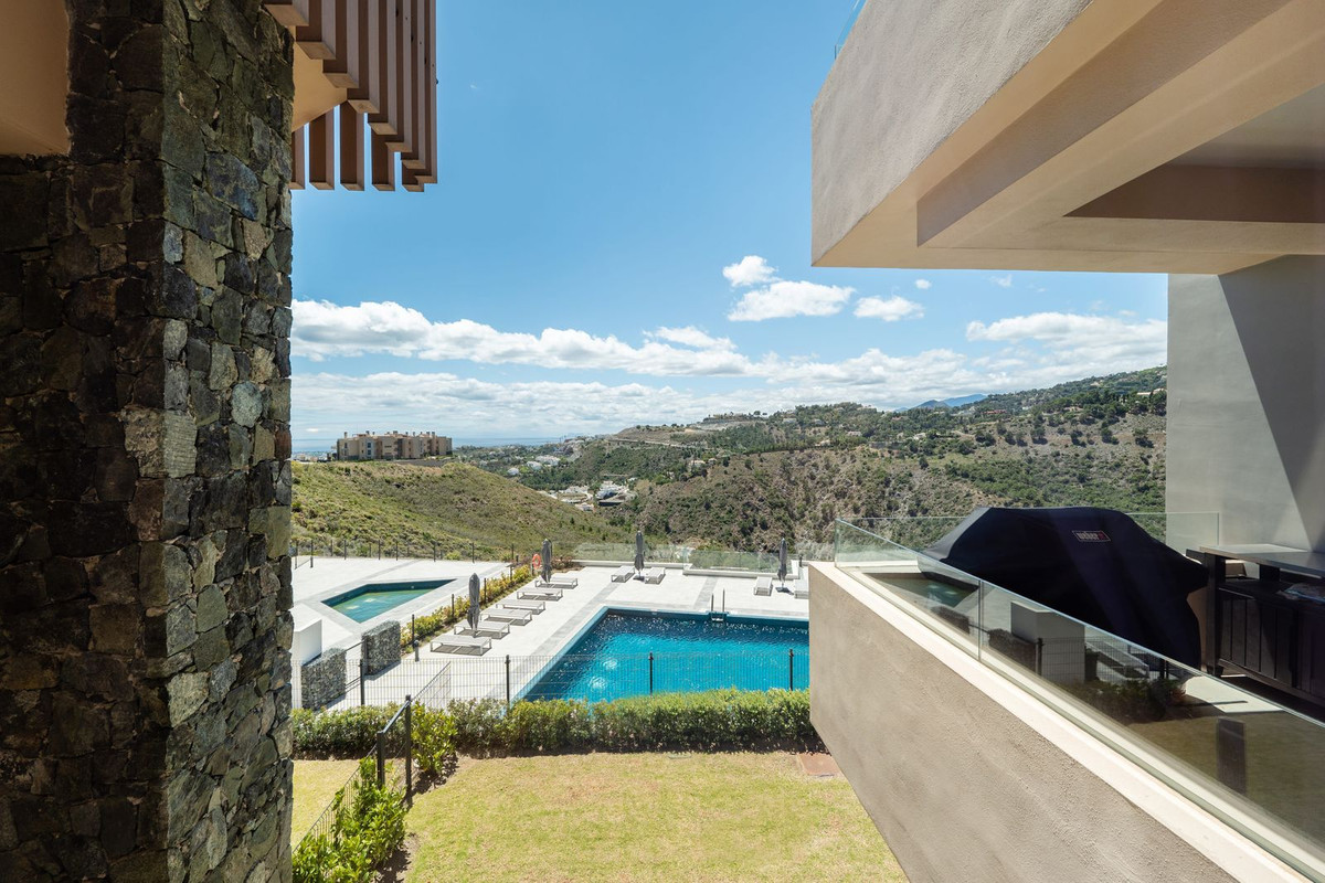 Apartment for sale in Benahavís