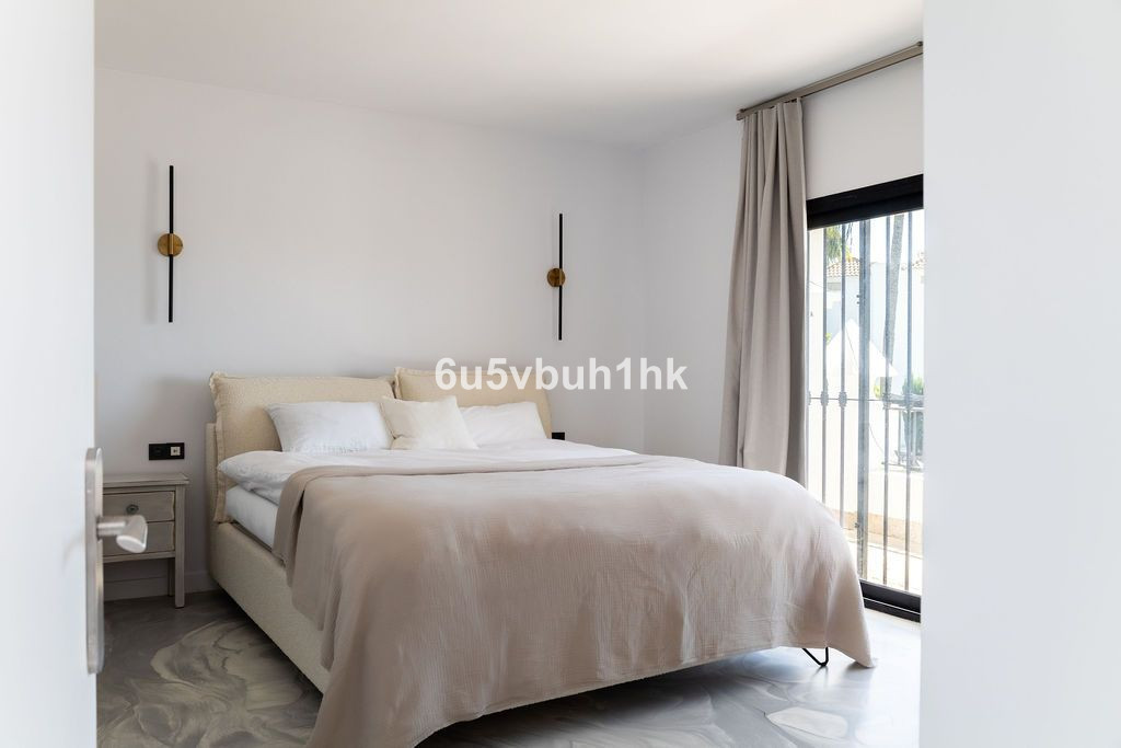 Apartment for sale in Benahavís