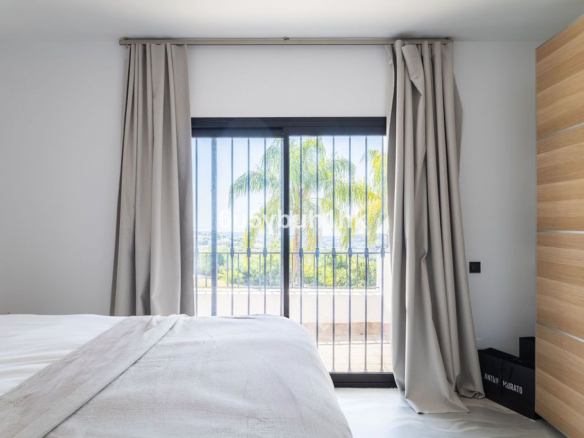 Apartment for sale in Benahavís