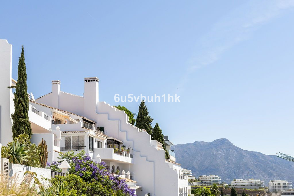 Apartment for sale in Benahavís