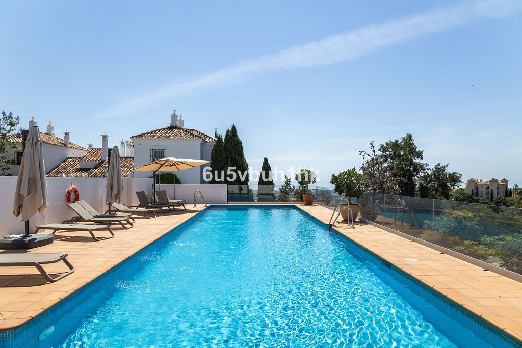 Apartment for sale in Benahavís