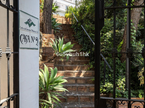 Apartment for sale in Benahavís