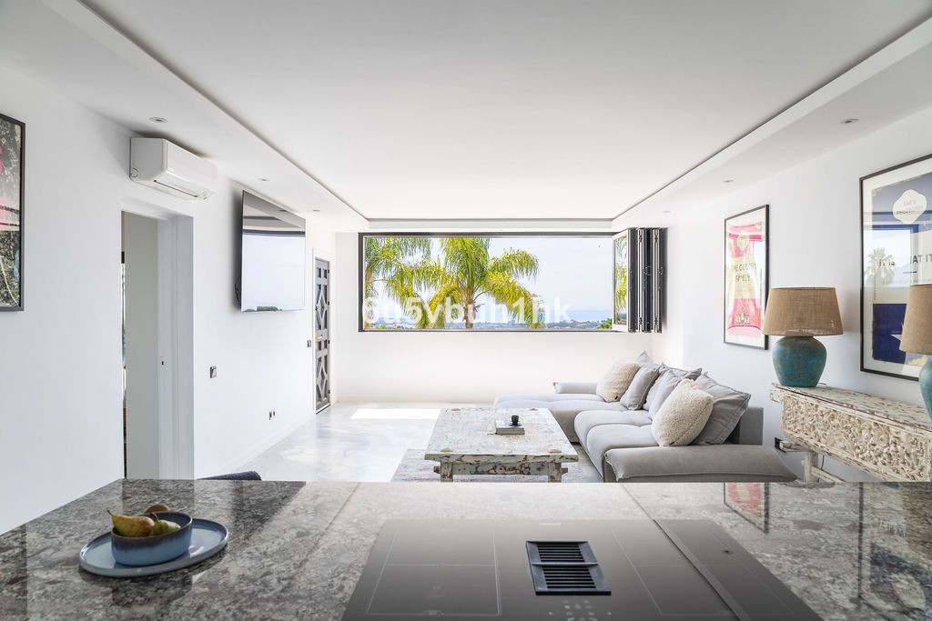 Apartment for sale in Benahavís