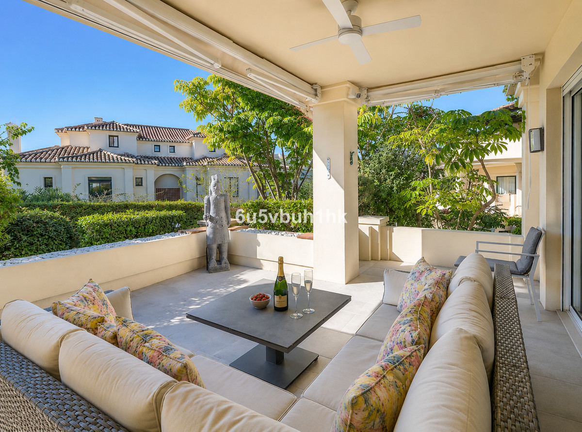 Apartment for sale in Benahavís