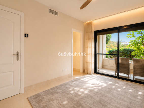 Apartment for sale in Benahavís