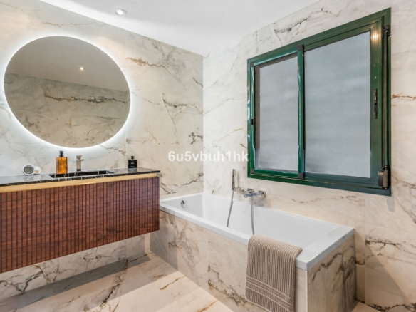 Apartment for sale in Benahavís