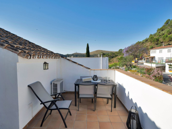 Apartment for sale in Benahavís