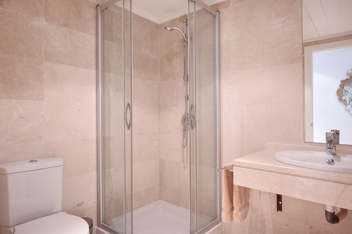 Apartment for sale in Benahavís