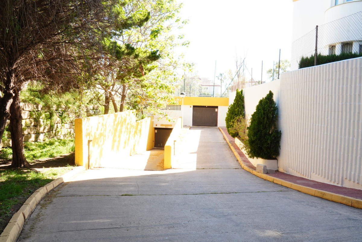 Apartment for sale in Benalmadena