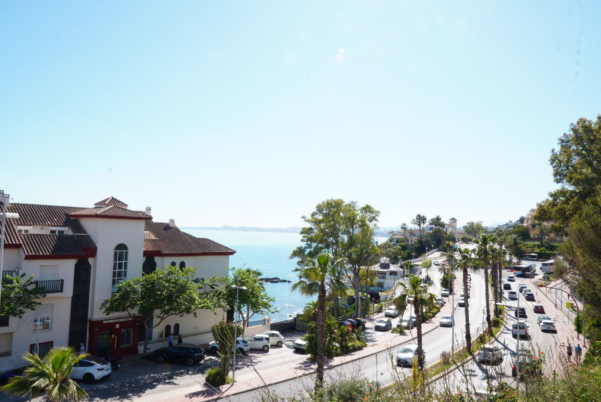 Apartment for sale in Benalmadena