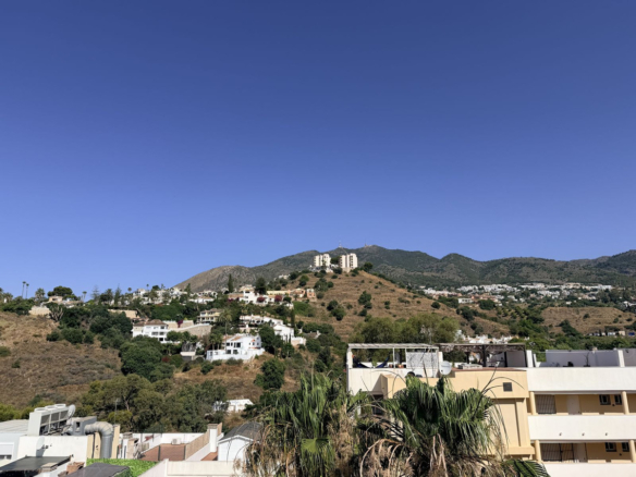 Apartment for sale in Benalmadena