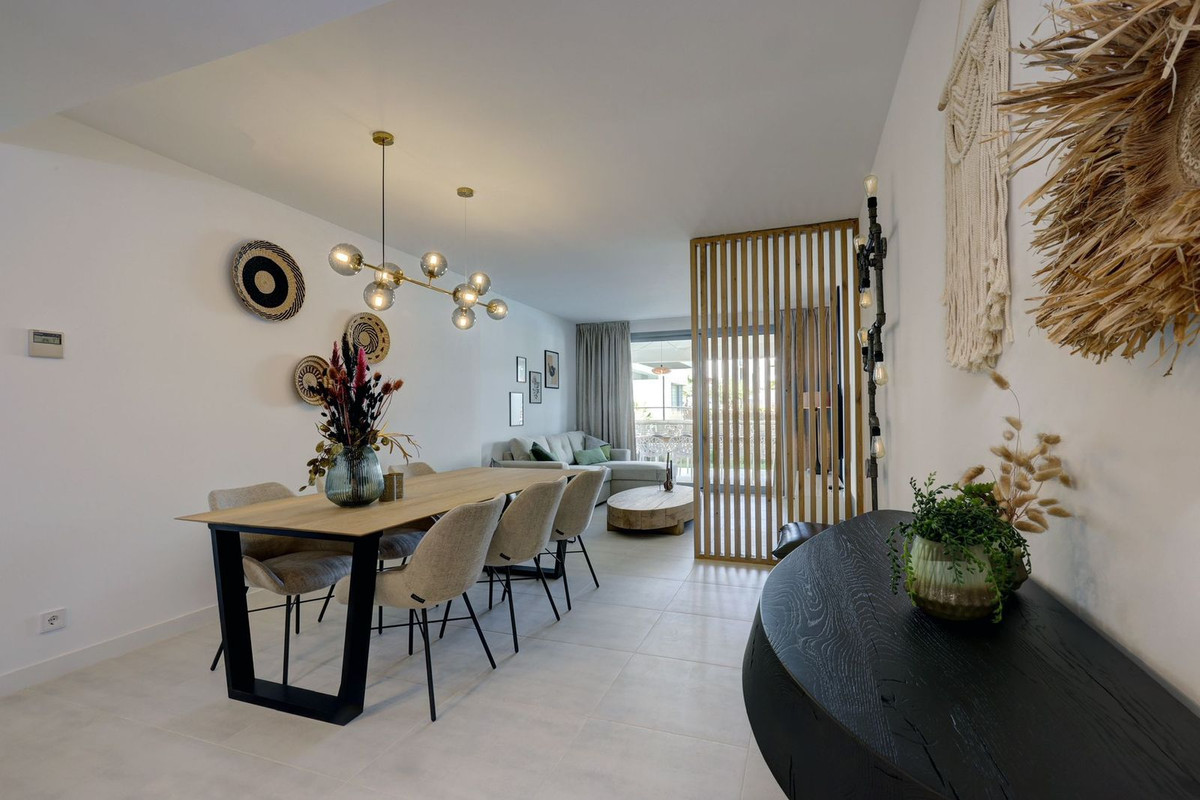 Apartment for sale in Estepona