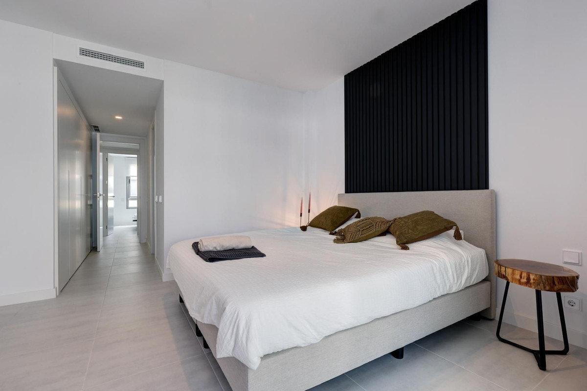 Apartment for sale in Estepona