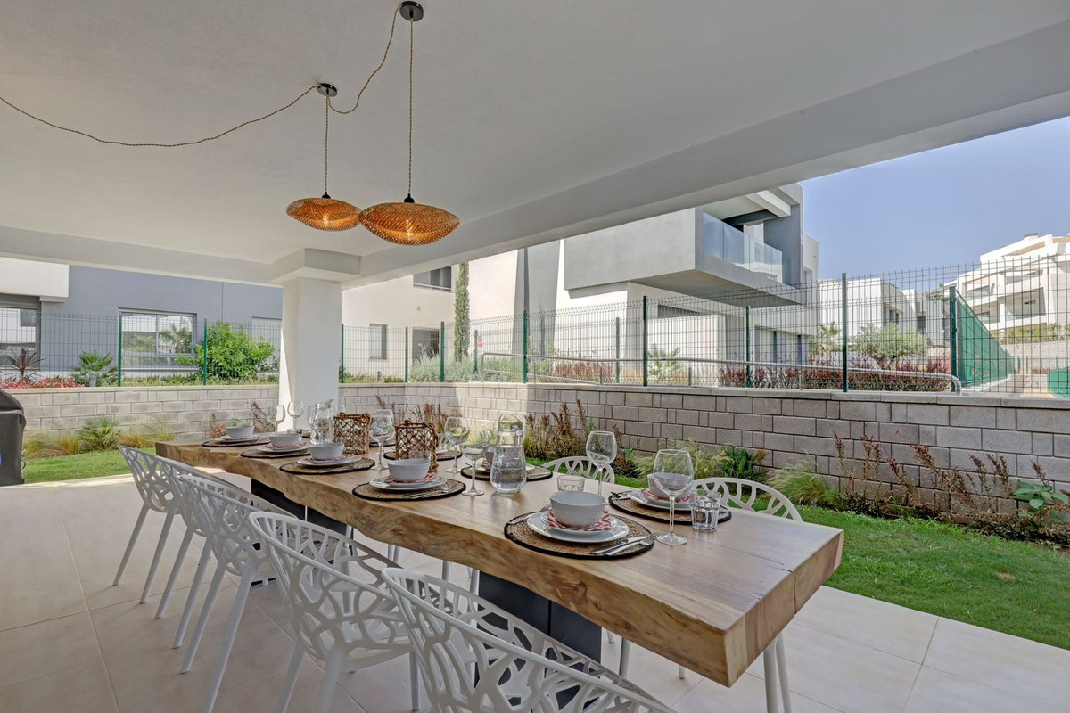 Apartment for sale in Estepona