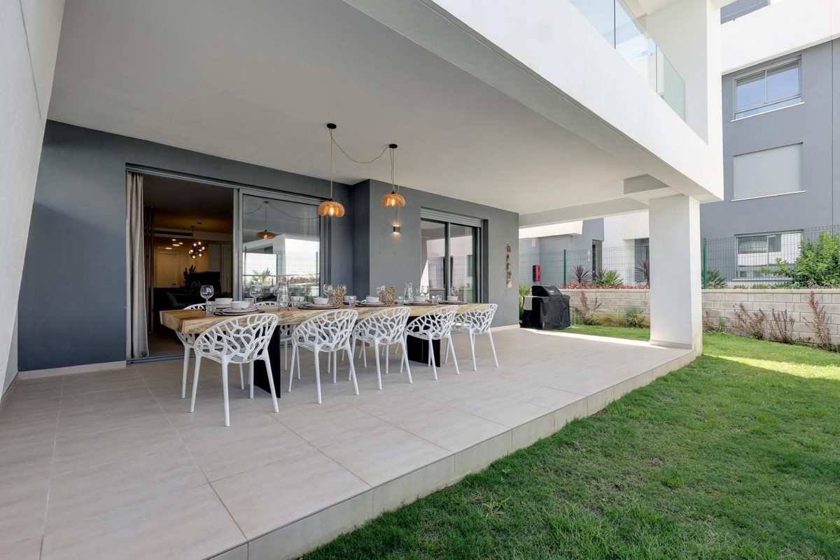 Apartment for sale in Estepona