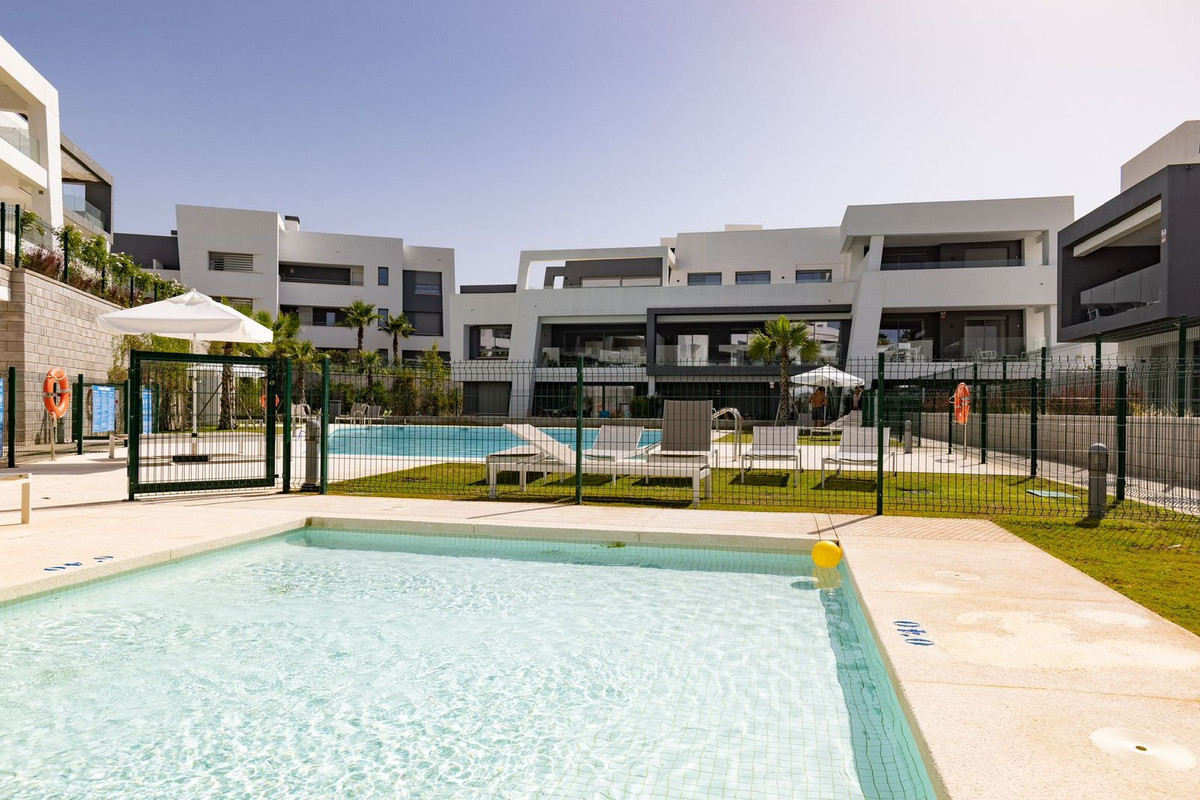 Apartment for sale in Estepona