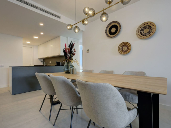 Apartment for sale in Estepona