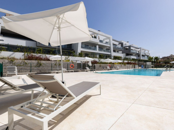 Apartment for sale in Estepona