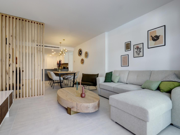 Apartment for sale in Estepona