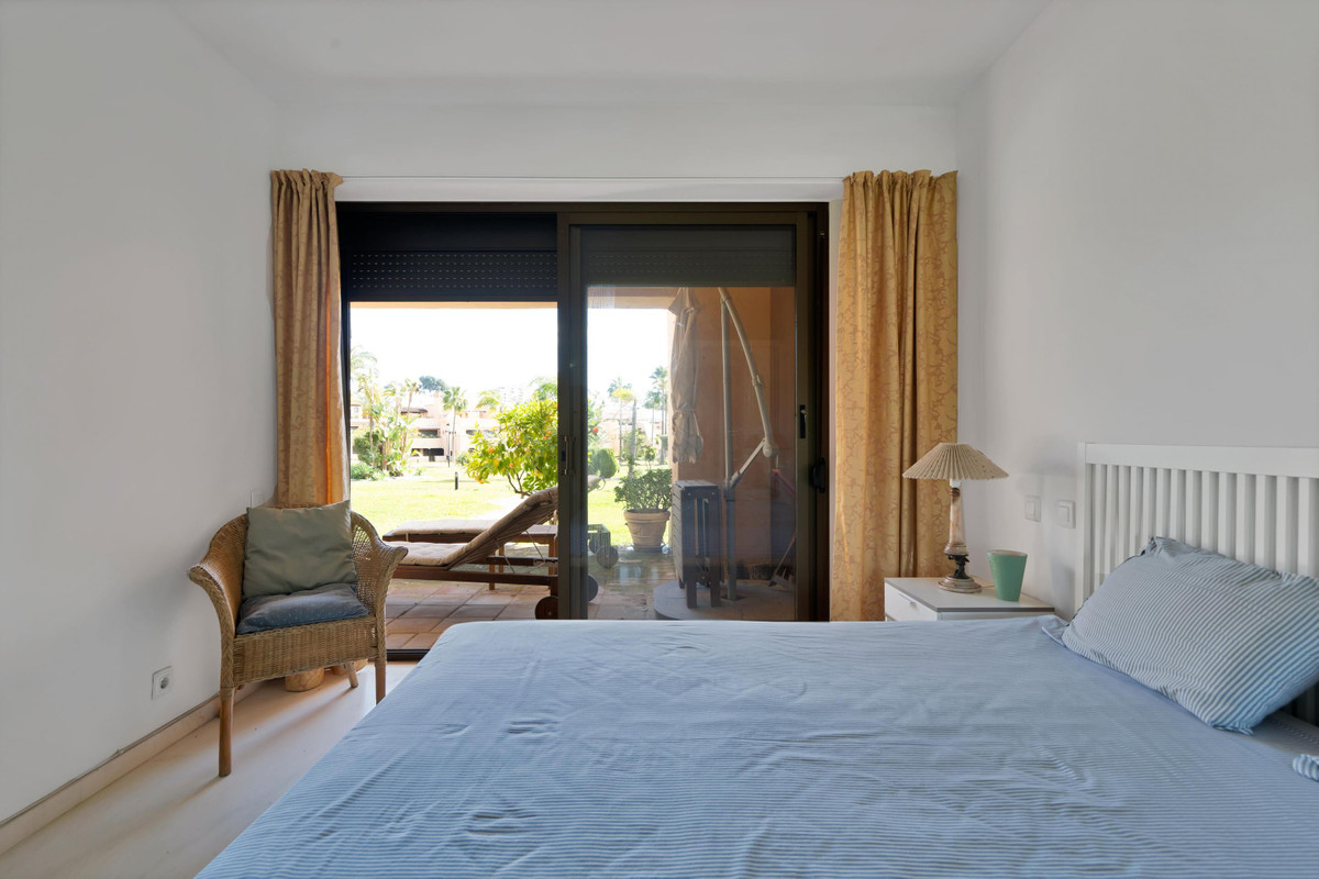 Apartment for sale in Estepona