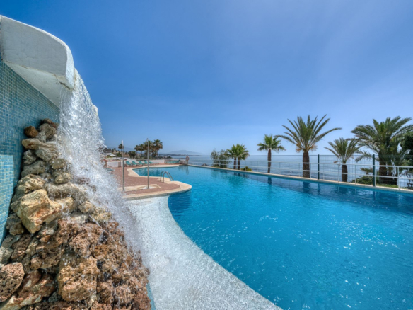 Apartment for sale in Estepona