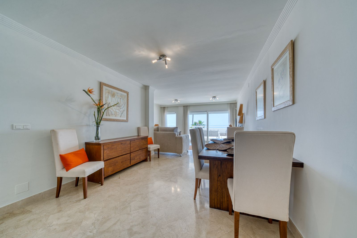 Apartment for sale in Estepona