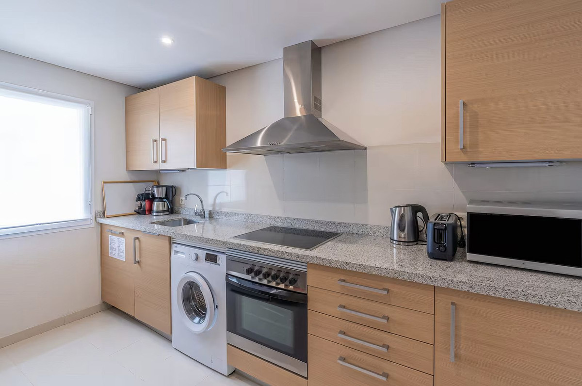 Apartment for sale in Estepona