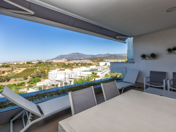 Apartment for sale in Estepona