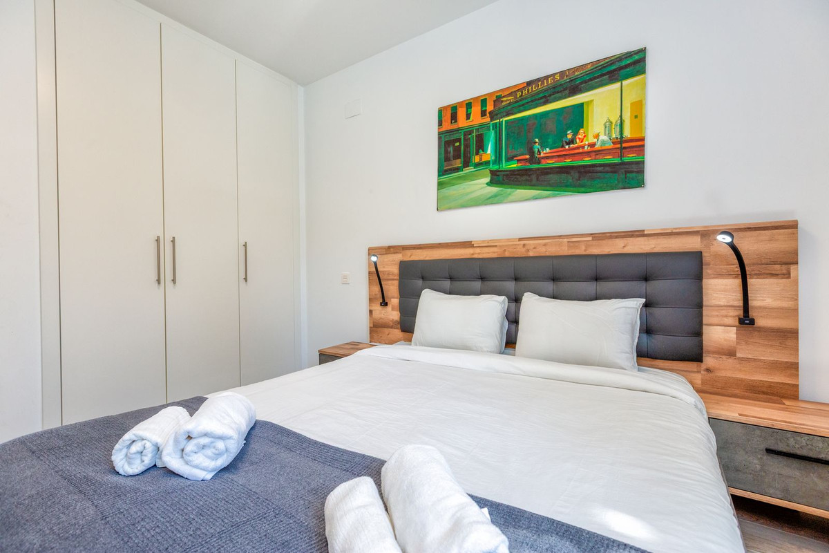 Apartment for sale in Estepona