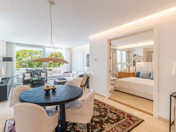Apartment for sale in Estepona