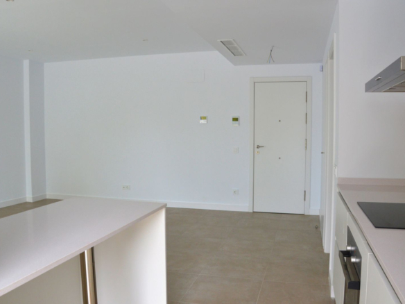 Apartment for sale in Estepona