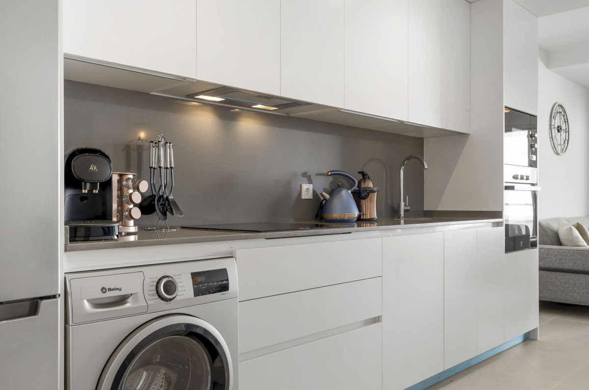 Apartment for sale in Estepona