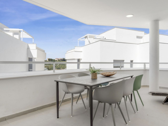 Apartment for sale in Estepona